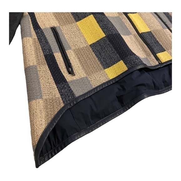 BCBGMaxAzria Jakob Plaid Jacket - Picture 12 of 13